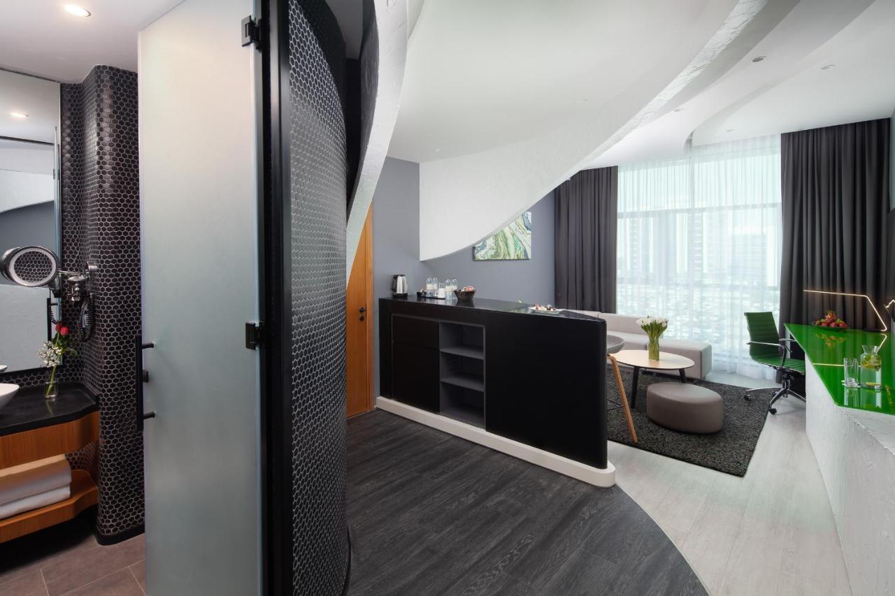 דובאי Al Khoory Sky Garden Hotel מראה חיצוני תמונה